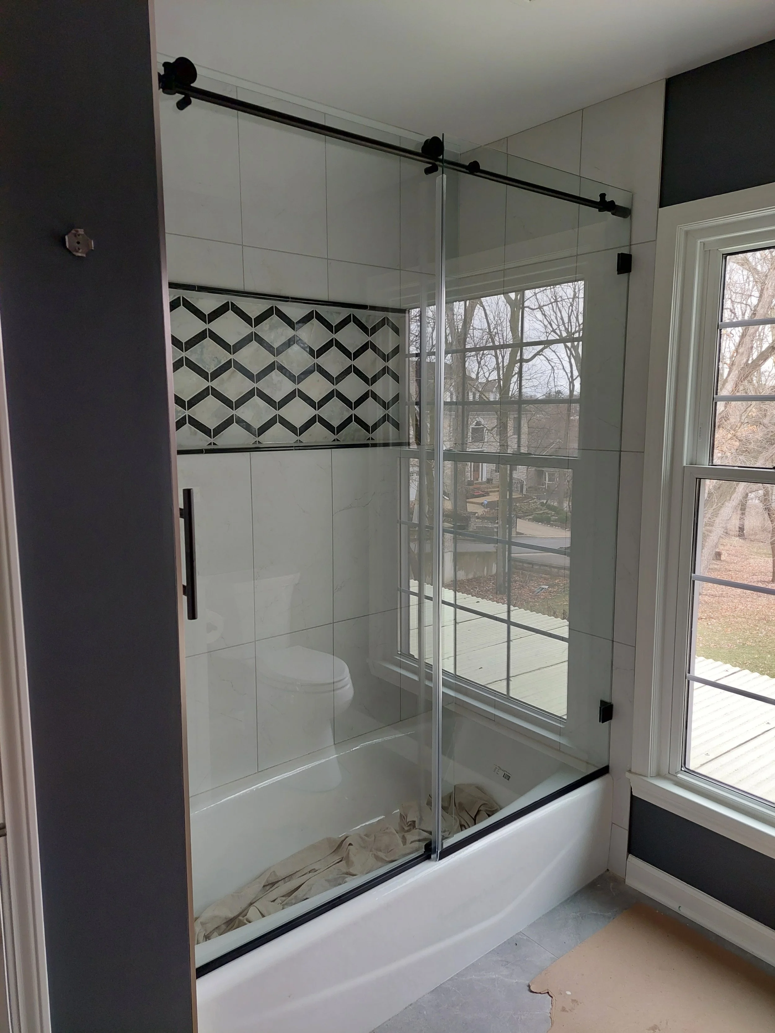 Barn door style shower door