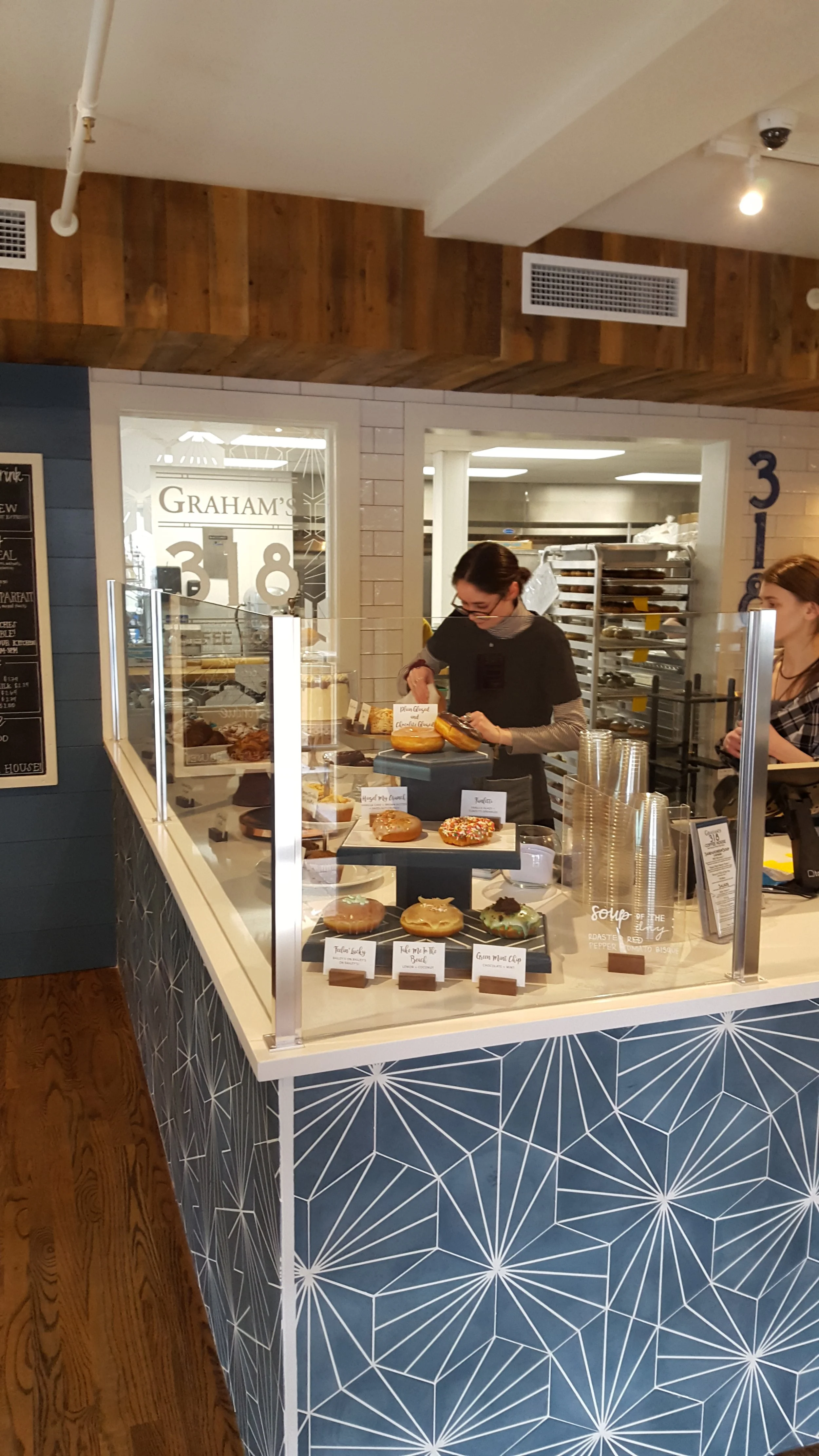 An example of a Bakery counter sneeze guard.