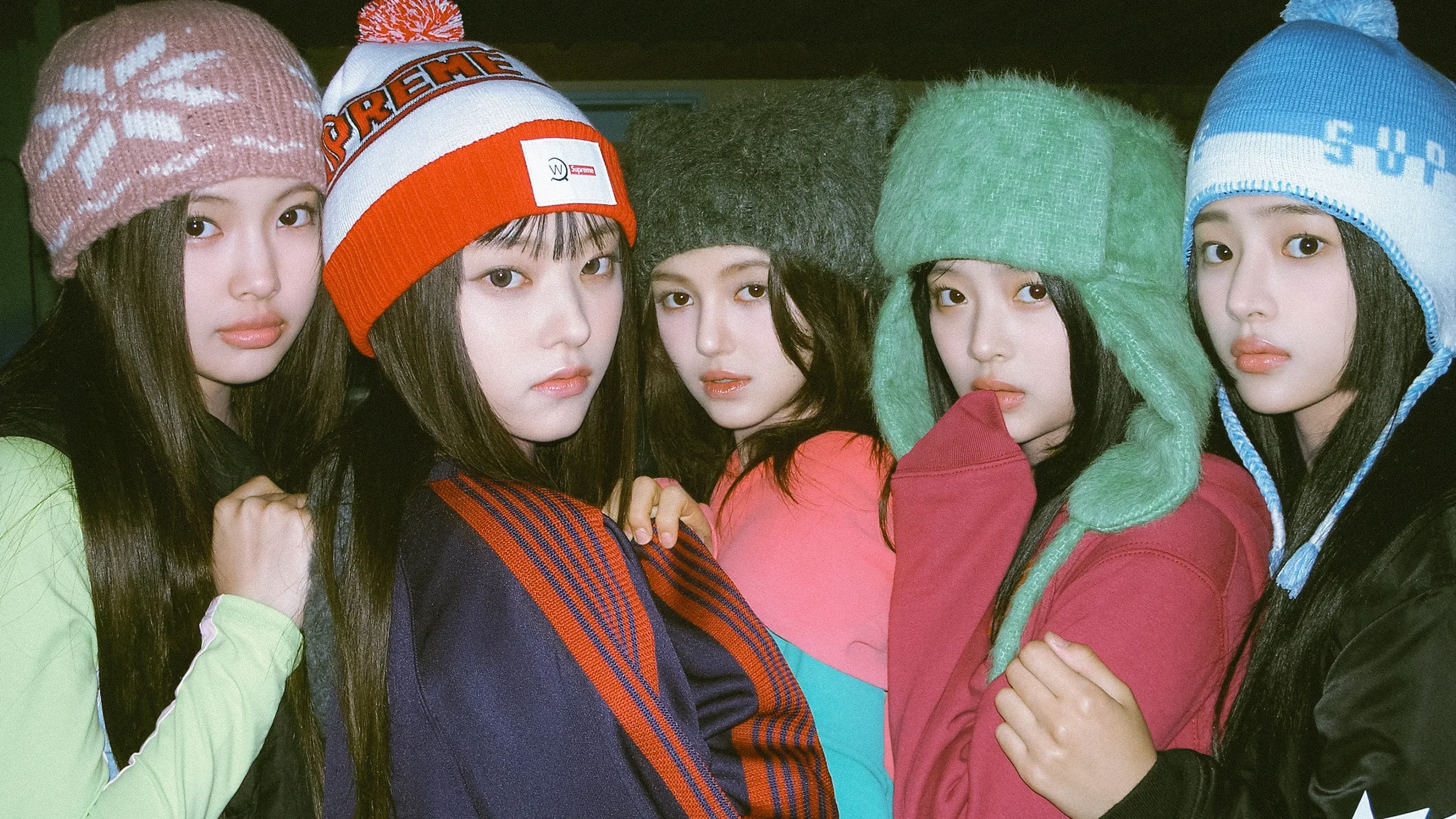 NewJeans%20Official%20Photo%20(1).webp