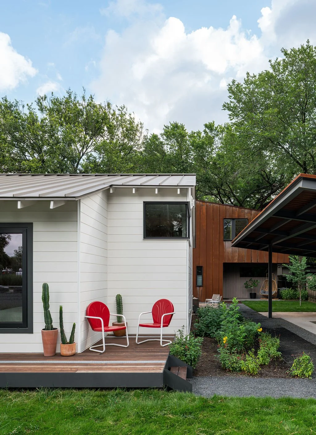 RobGomez_AIA2025_GovalleHomestead_print_01.jpg