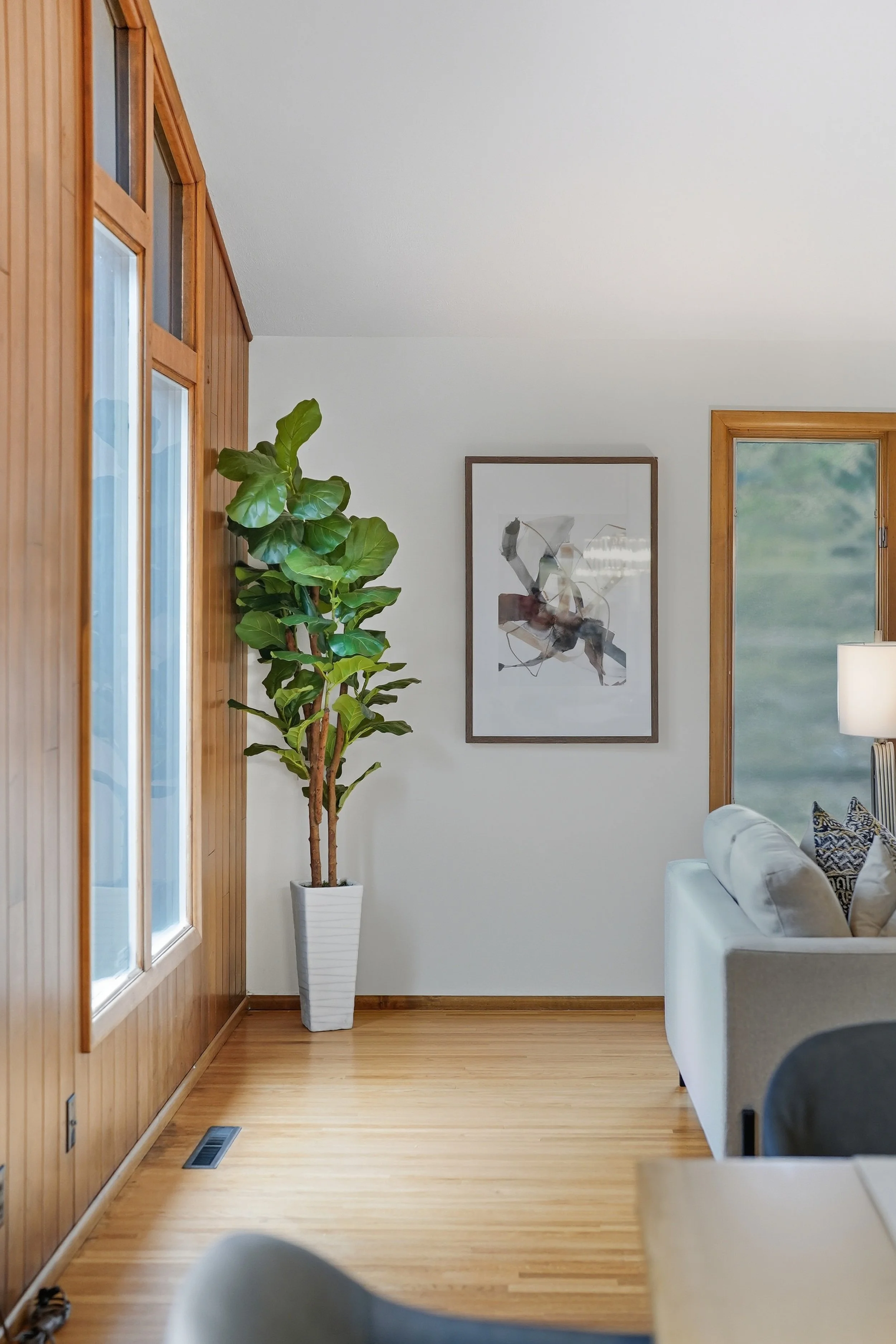 Inside-Media-Huntington Detail-15.JPG