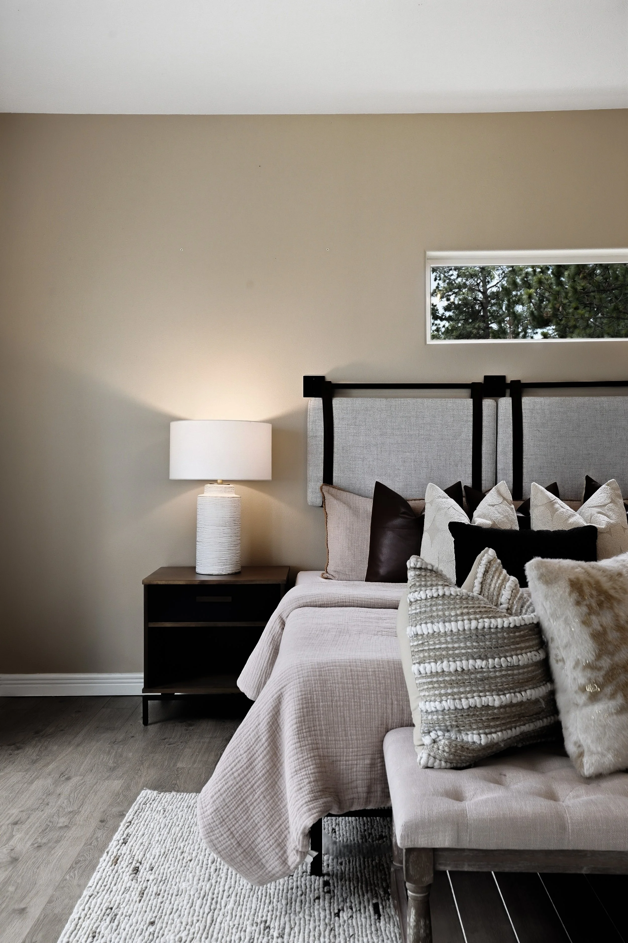 Inside-Media-Conklin Detail-24.JPG