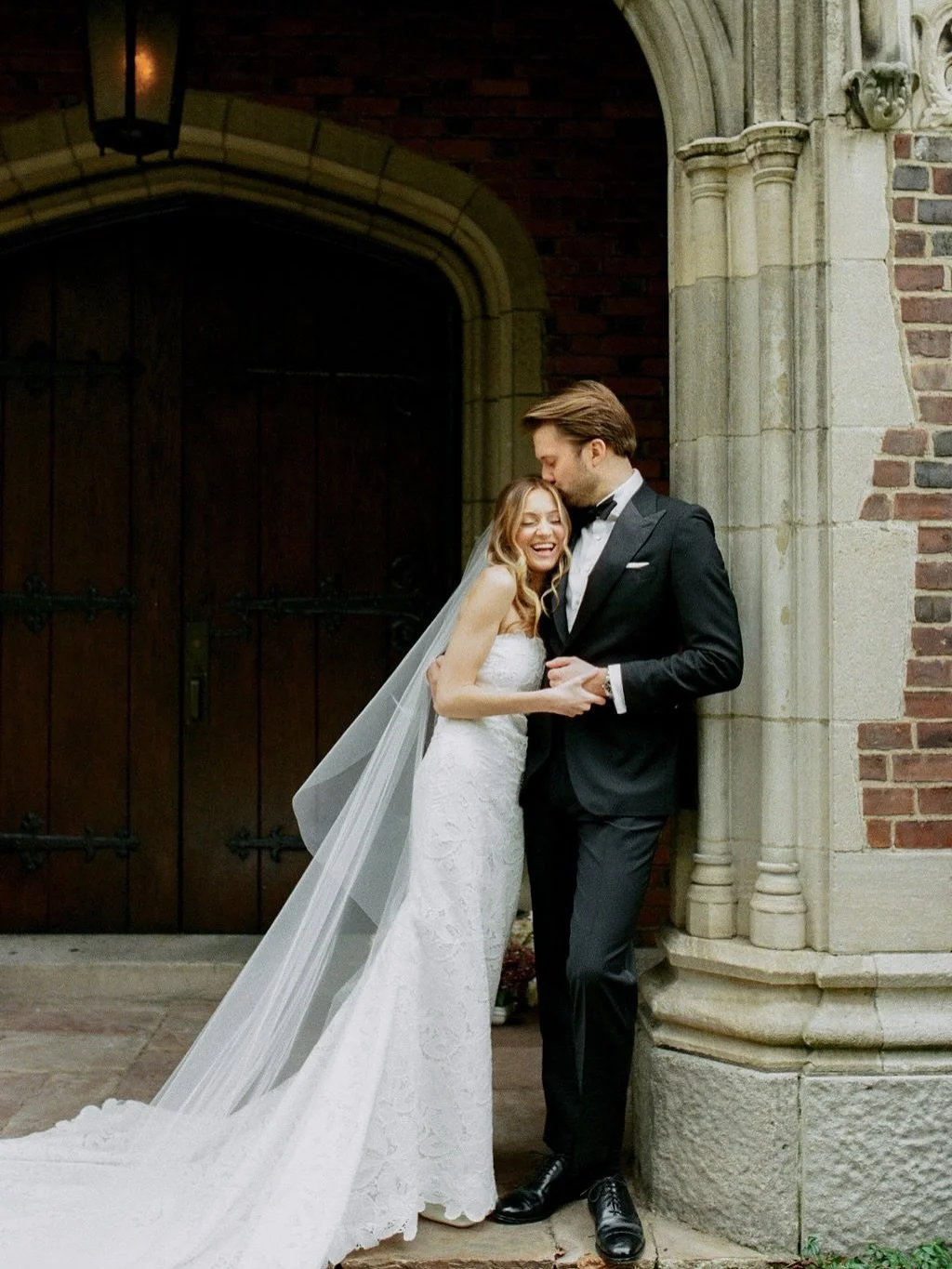 Scenes from Nina and Kevin's cozy fall day ✨ 
mix of film + digital 
.
.
.
.
.
@saturnclubbuffalo 
@meccay_photography 
@auraandsoulfloral 
@tesoroeventrentals 
@theswooners 
@lelarosebridal 
@michaelandrewsbespoke 
@madebyanatomy 
@makeupshannon716 
