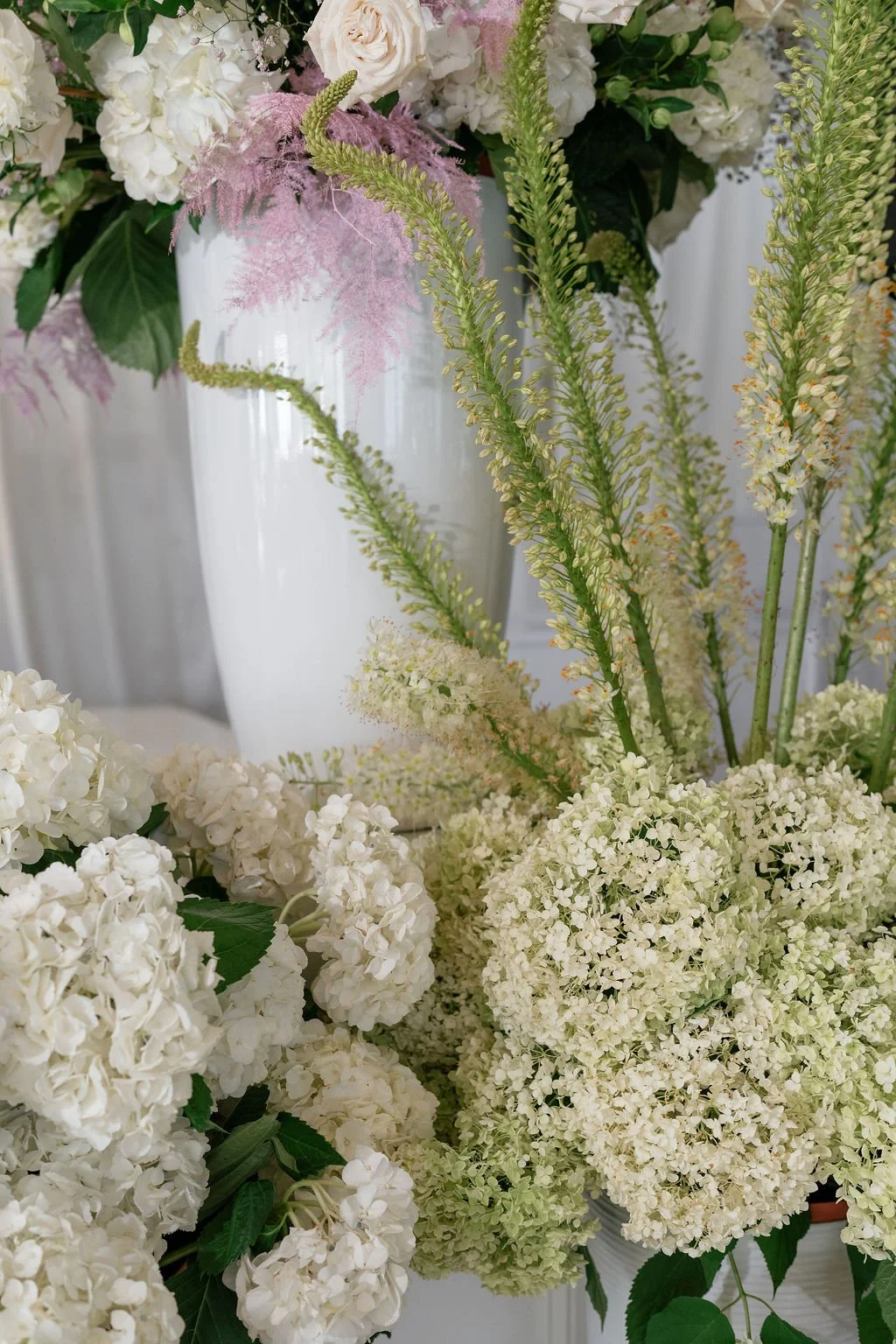 Sagamore-resort-luxury-wedding-florals.jpg
