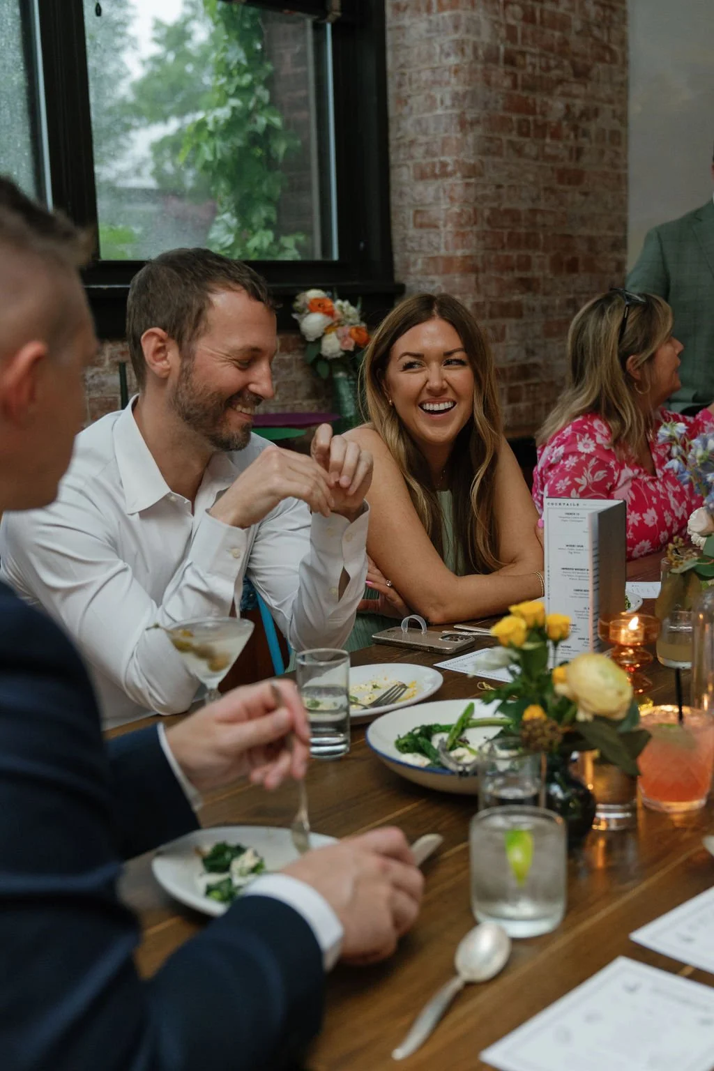 wedding-reception-candid-moment-4.jpg