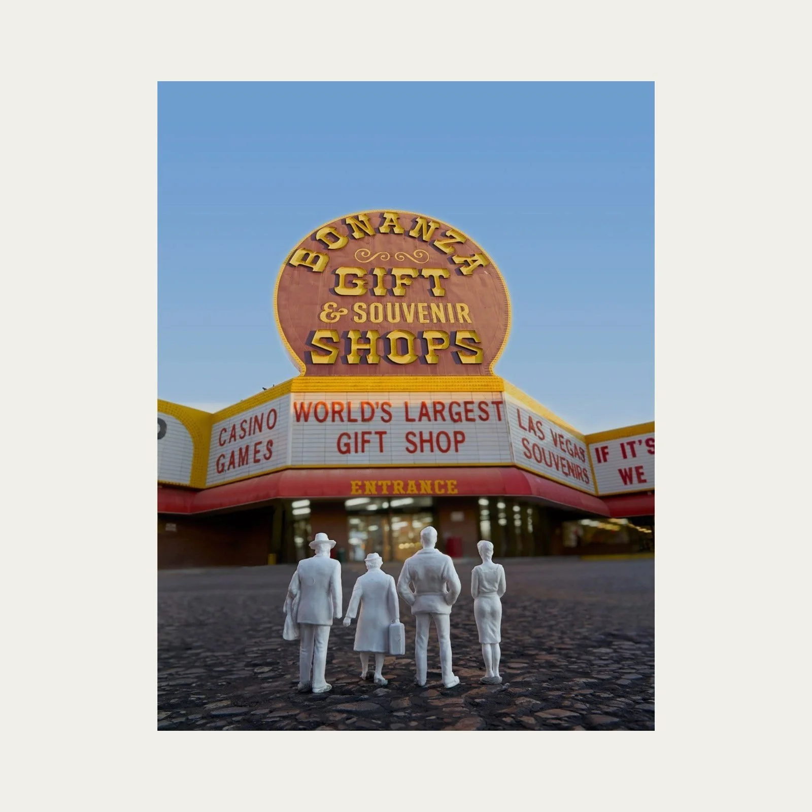 16-portfolio-prints-6ao-las-vegas-gift-shop-grid.jpg
