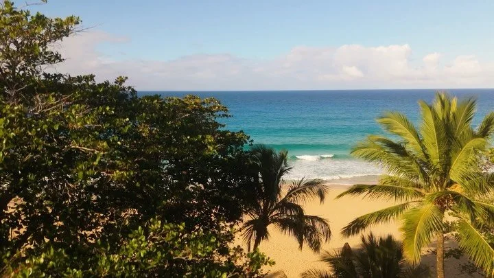 🌊 Beach days, every way.
At Las Cuevas, you&rsquo;re surrounded by some of the most diverse and breathtaking beaches on the north coast &mdash; all just minutes from home.

🍽️ Craving local flavor? Head to a beach bar for fried fish and chicken ser