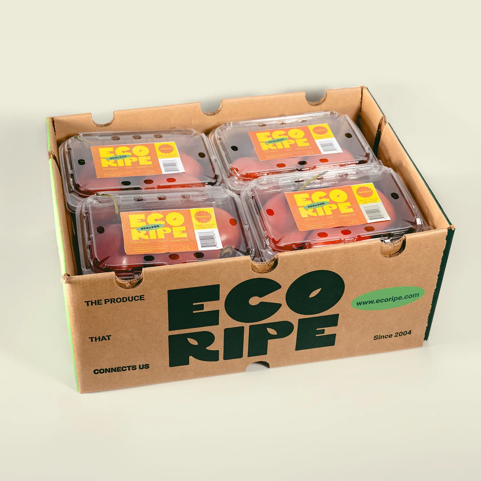Wholesale case of tamarillo clamshells, fresh tree tomato fruit supplier for retailers, Ecoripe Tropicals