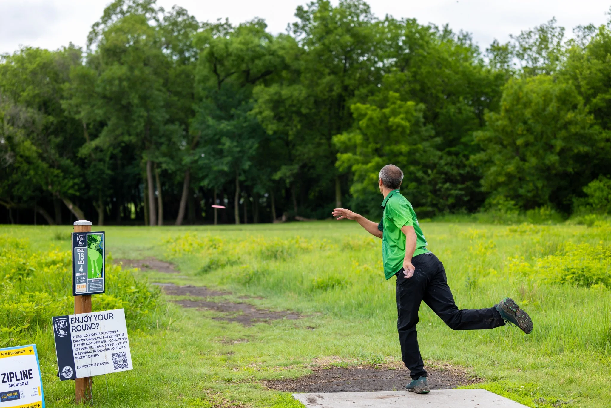 060526 SCC Disc Golf-60.jpg