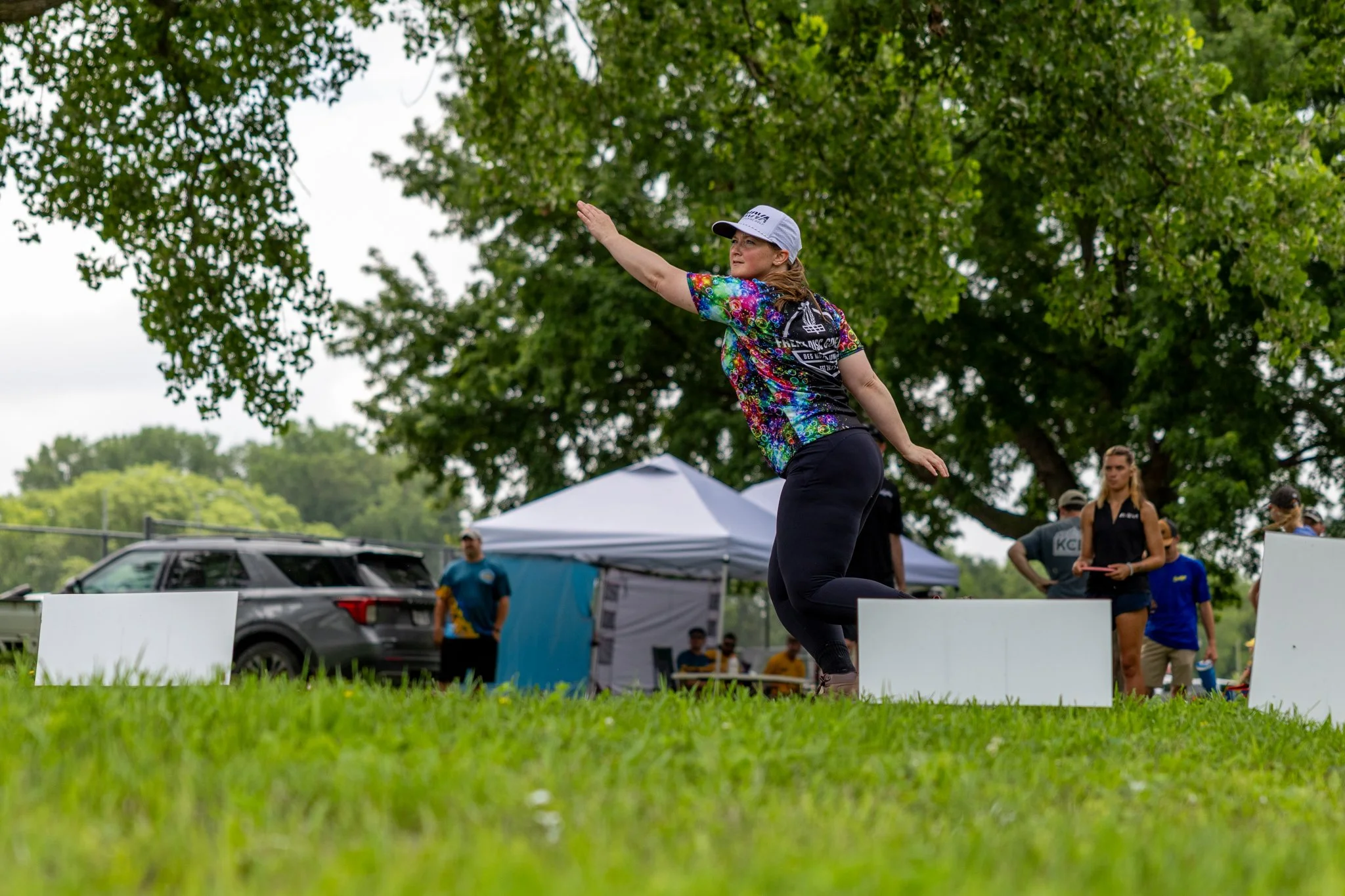 060526 SCC Disc Golf-74.jpg