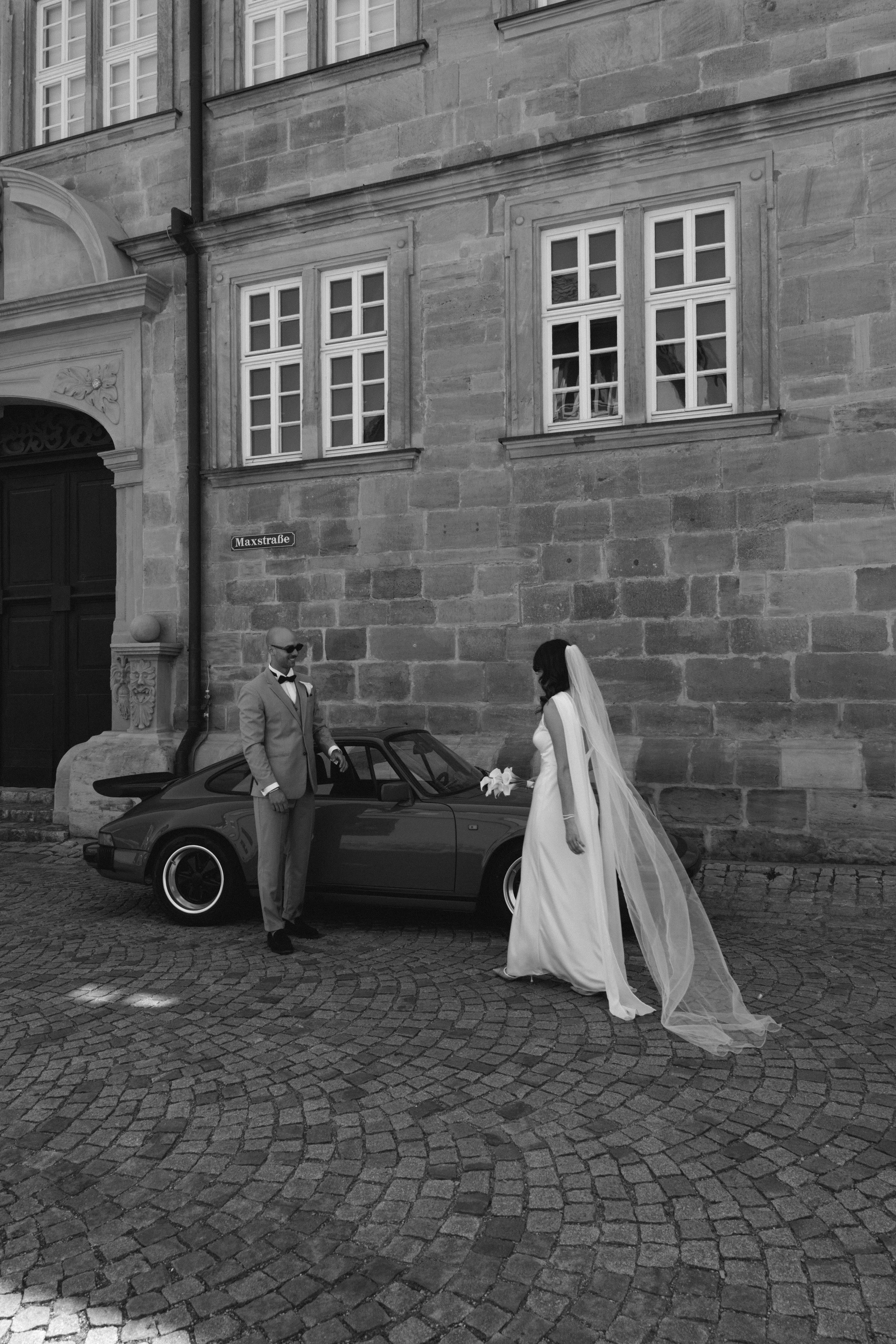 Julia-Nini-wedding-photographer-europe-nuremberg-54.jpg
