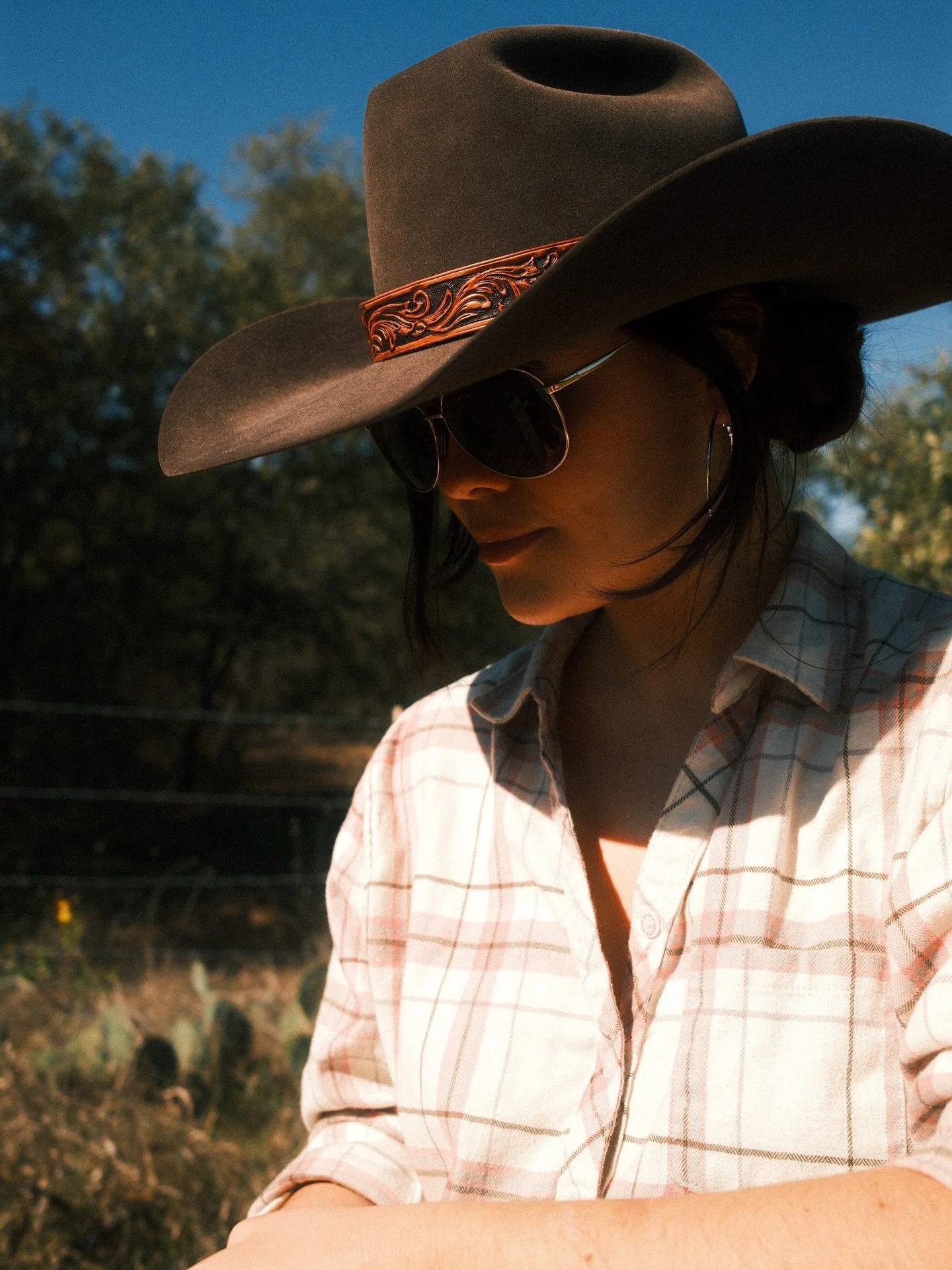 Low buns and a cowboy hat is my 2026 look. Don&rsquo;t know about you all but I&rsquo;m filling my January with friendship time because I think we all need a distraction or two. I big recommend schnitzel sandwiches and disc golf. Also I&rsquo;m makin