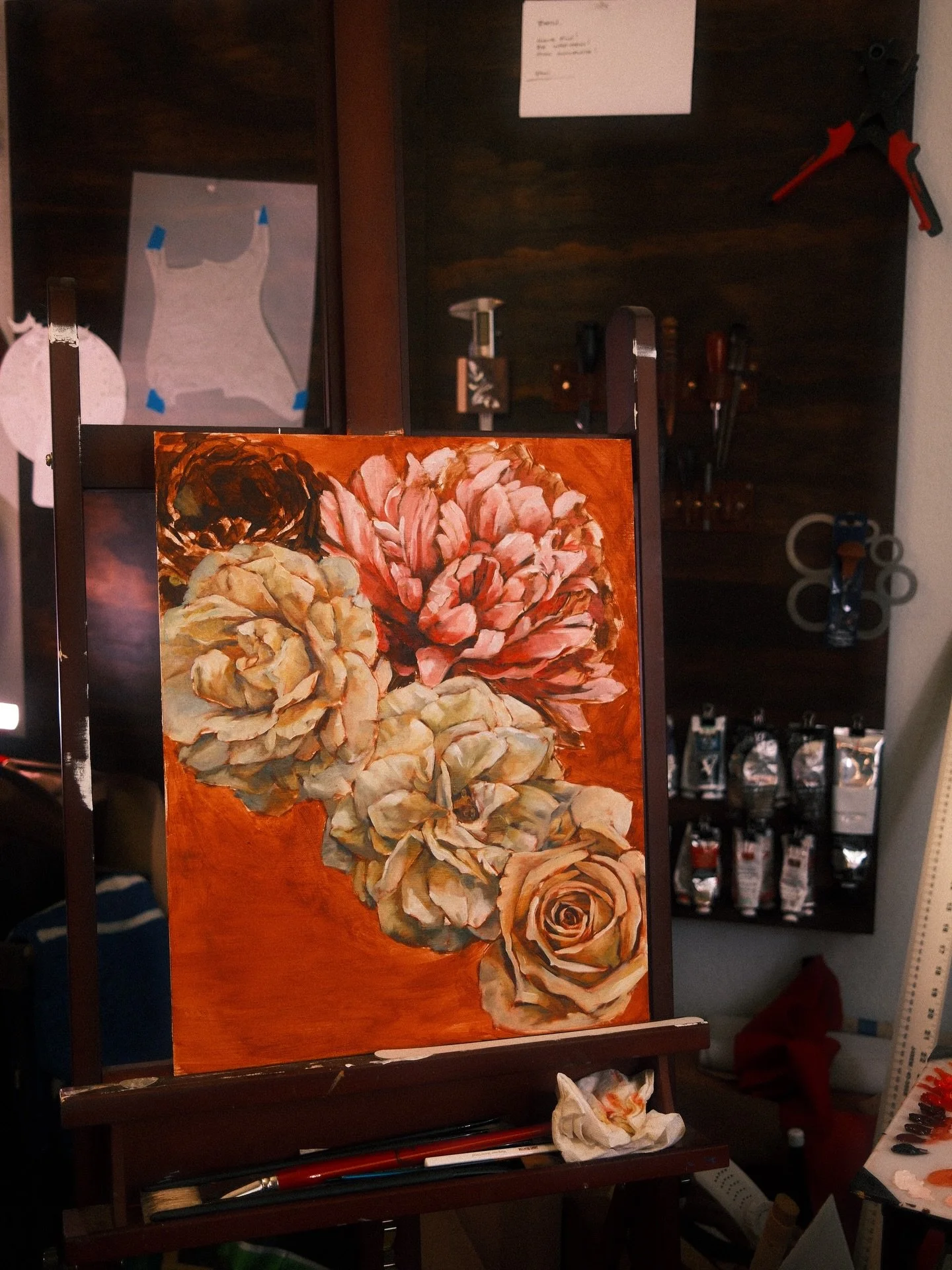 This Girlypop Crafting Tuesday @classsykatie and I painted for 4+hrs so we don&rsquo;t go Warp 5 into a spiral with the state of how things are 😭😂 mission success so far 

#oilpainting #artist #atxartist #wip