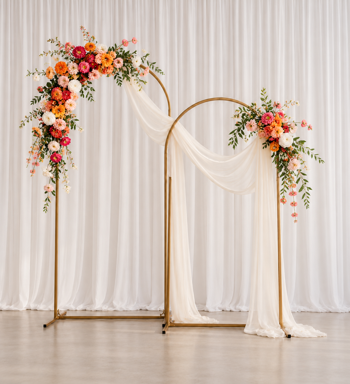 Ensemble de 3 arches arrondies dorées