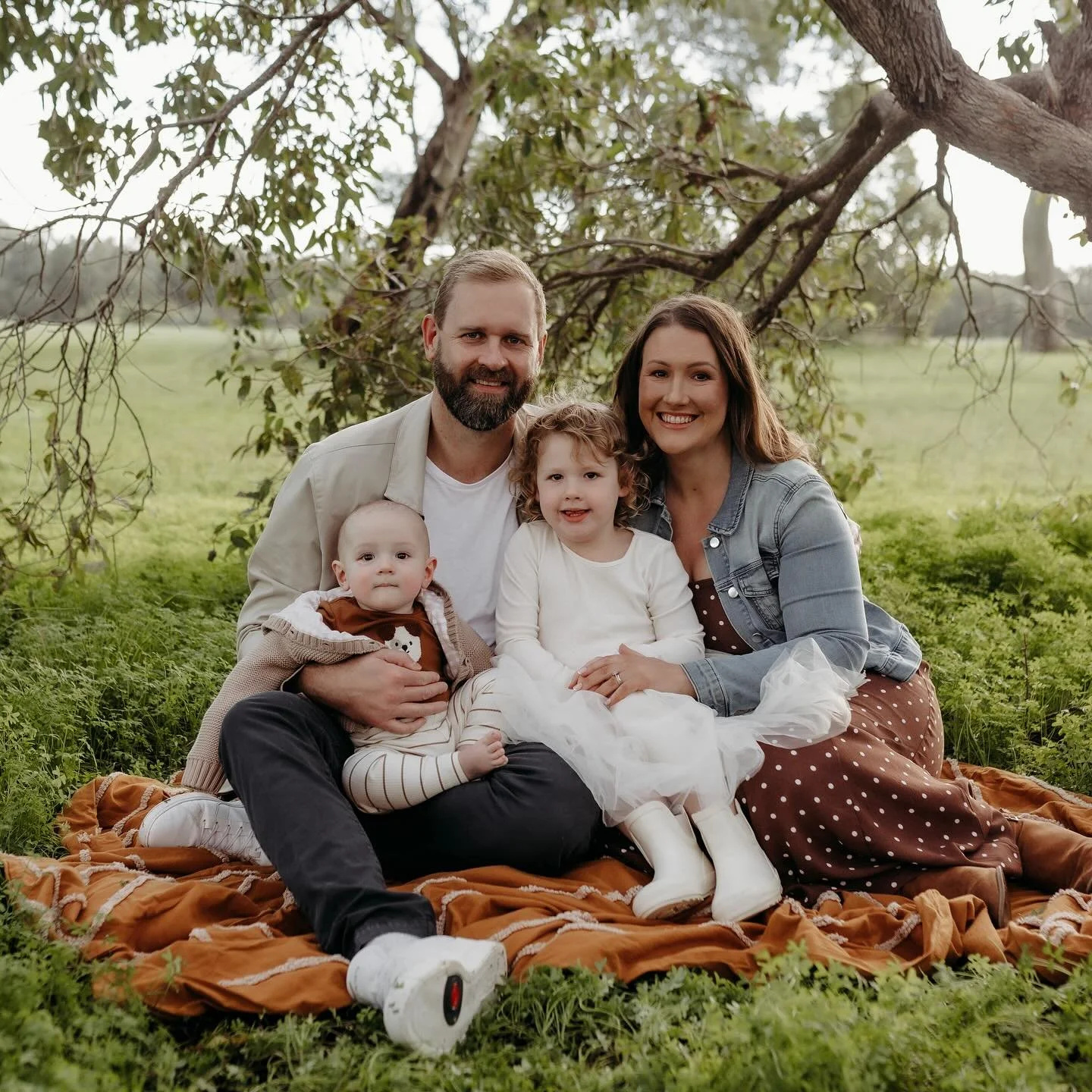 Off season mode, activated! 🙌

I had my last wedding of the season this weekend (and WHAT a wedding it was! 🥰) and now with two months off, I am so excited for so much quality time with my little family and getting stuck into planning all the epic 