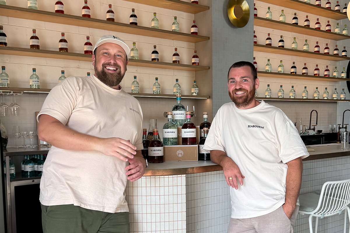 Mates on Crates Feat. Dylan Campbell