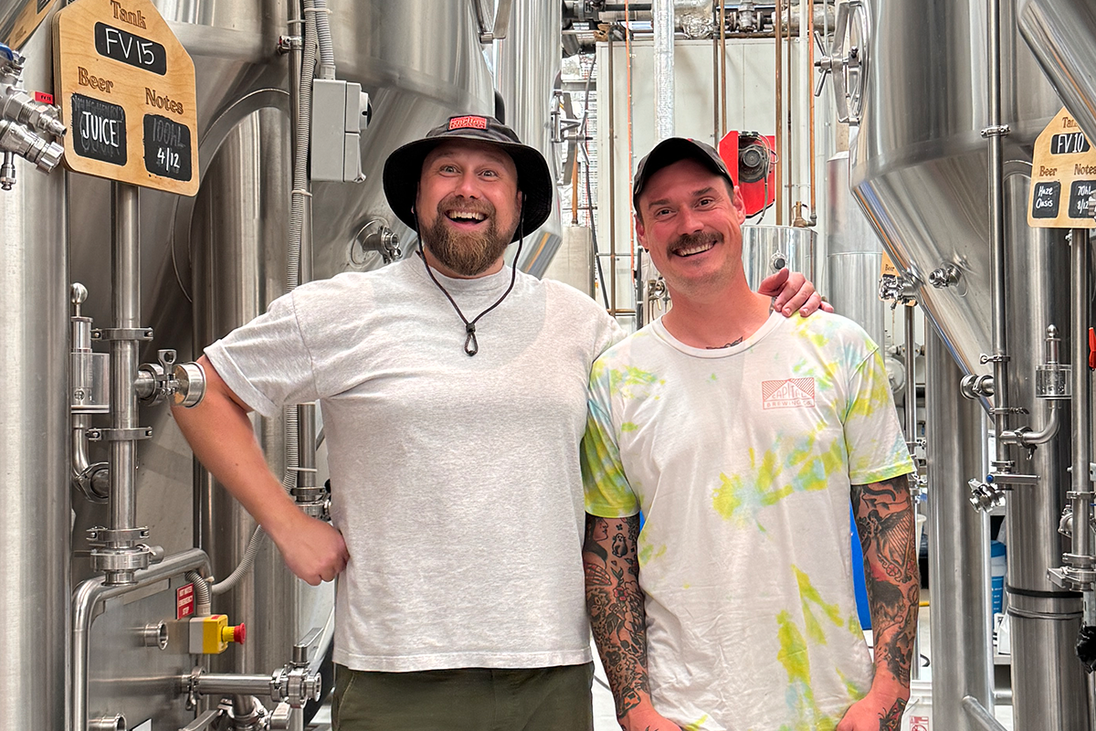 Mates on Crates Feat. Wade hurley