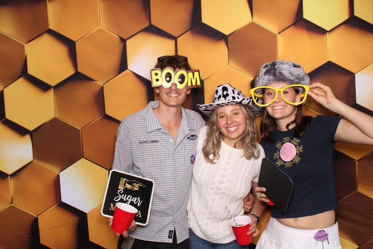 🎈 Celebrating Sean&rsquo;s 21st 🎈  #openbooth #newybooth #party #huntervalleyweddings #centralcoastwedding #360videobooth #newcastleweddings #christmasparties #photobooth #audioguestbook