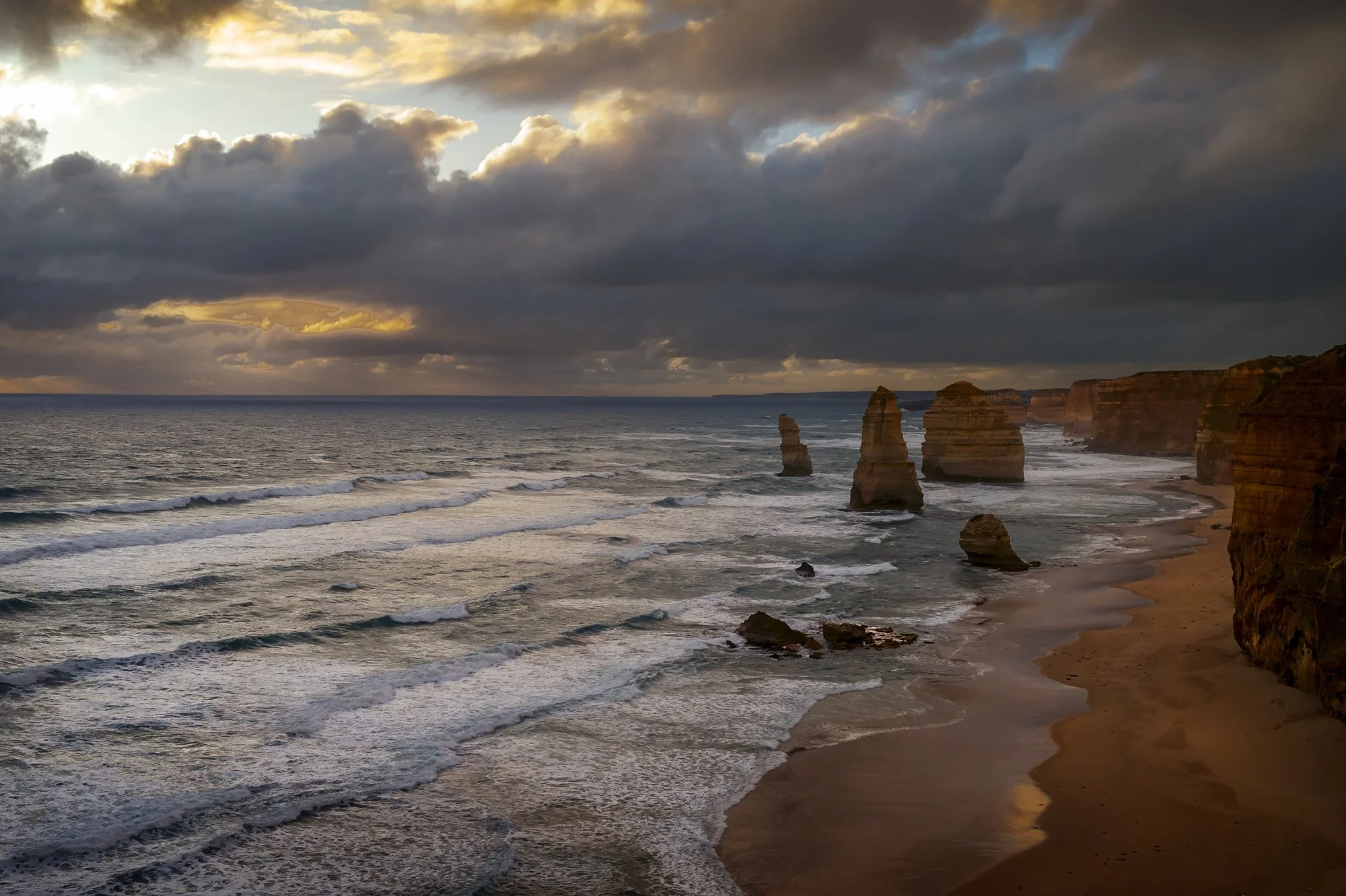 Twelve Apostles, Great Ocean Road, Australia, 9996