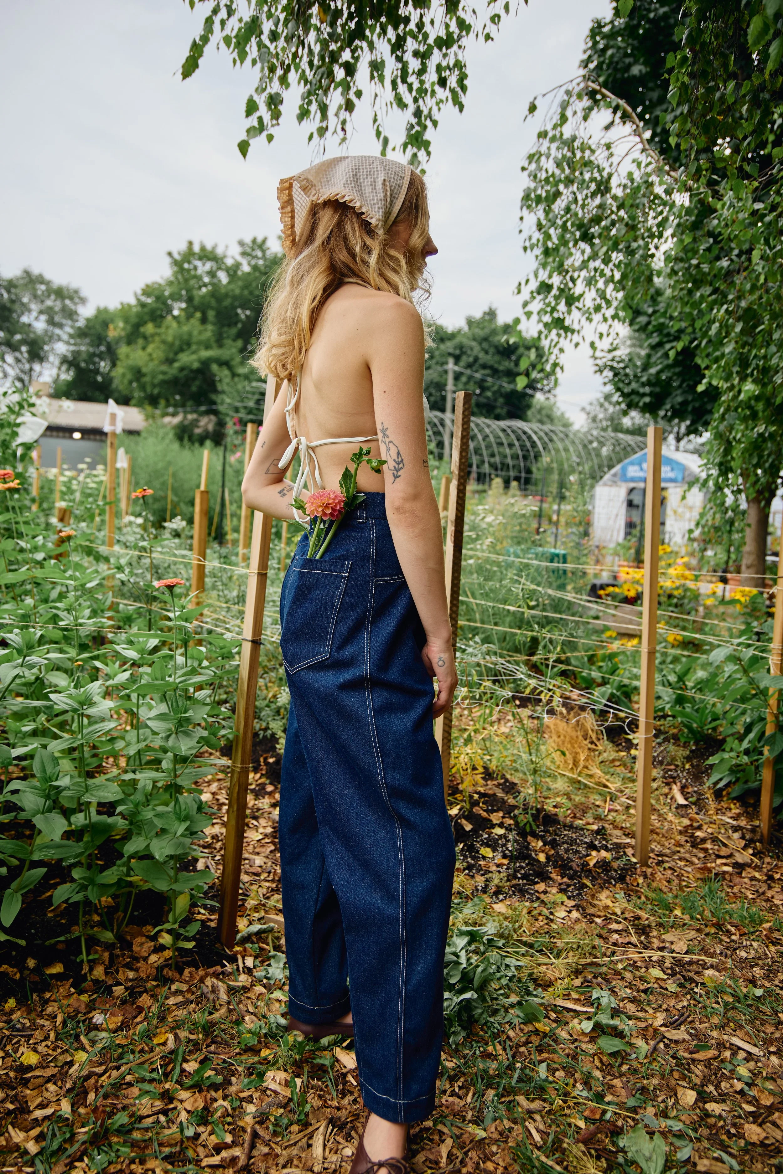 denim_jeans_barrel_pant_dark_blue_marci_montreal_canadian_design.jpg