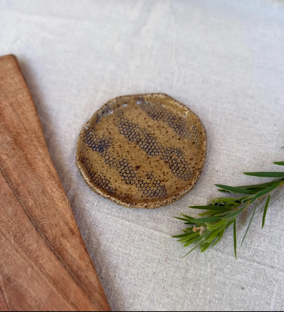 Trinket Dish V - Bush Nuts - Ø 12 cm