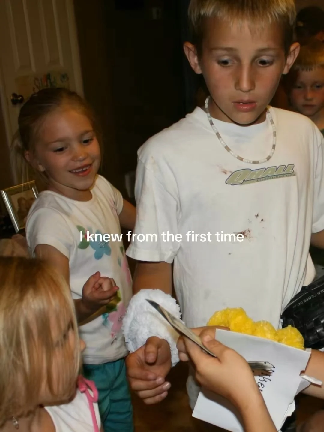 This trend is so cute 🥹

#couple #trending #trends #coupletrend #marriage