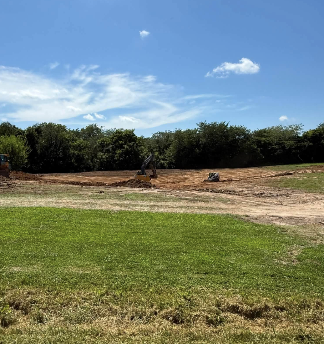 Commercial site preparation project in Springfield, IL featuring excavation and grading for future construction by 3D Excavating.