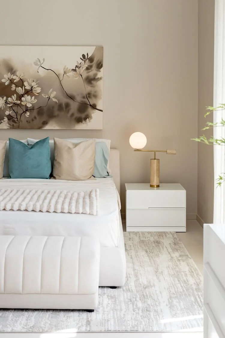 Elaris Travertine Table Lamp (2).jpg