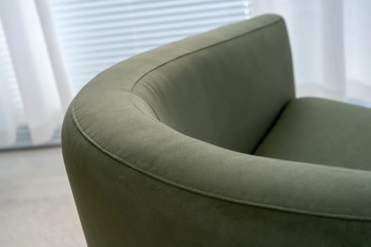 bohaus-calora-lounge-chair-green-3.jpg