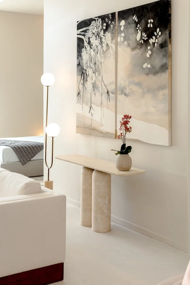 Solis Console 1.jpg