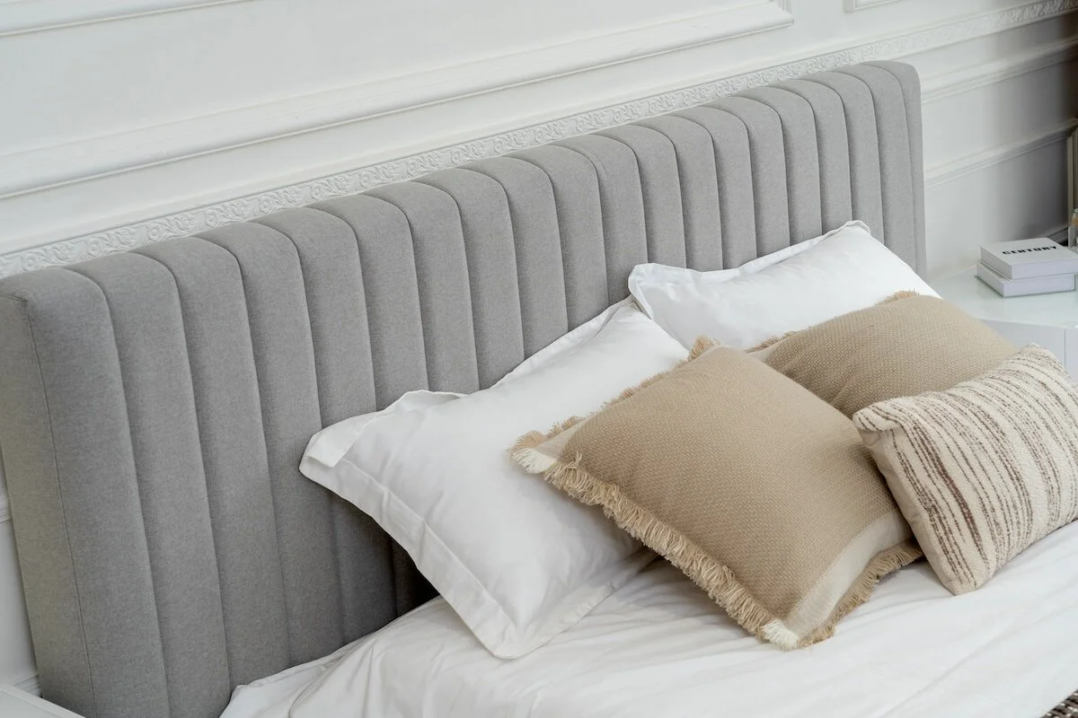 bohaus-alora-bed-silver-2.jpg