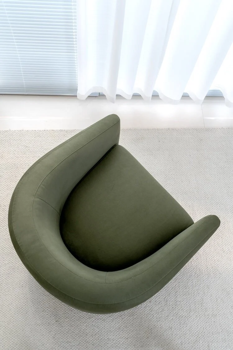 bohaus-calora-lounge-chair-green-6.jpg