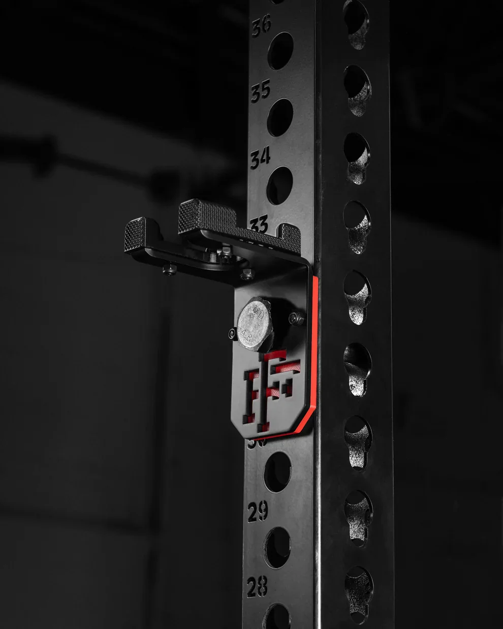 Barbell Hander on an upright