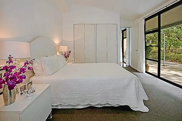 Annangrove bedroom 2 (1).jpg