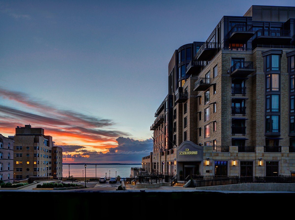 Statehouse Restaurant at the Edgewater
