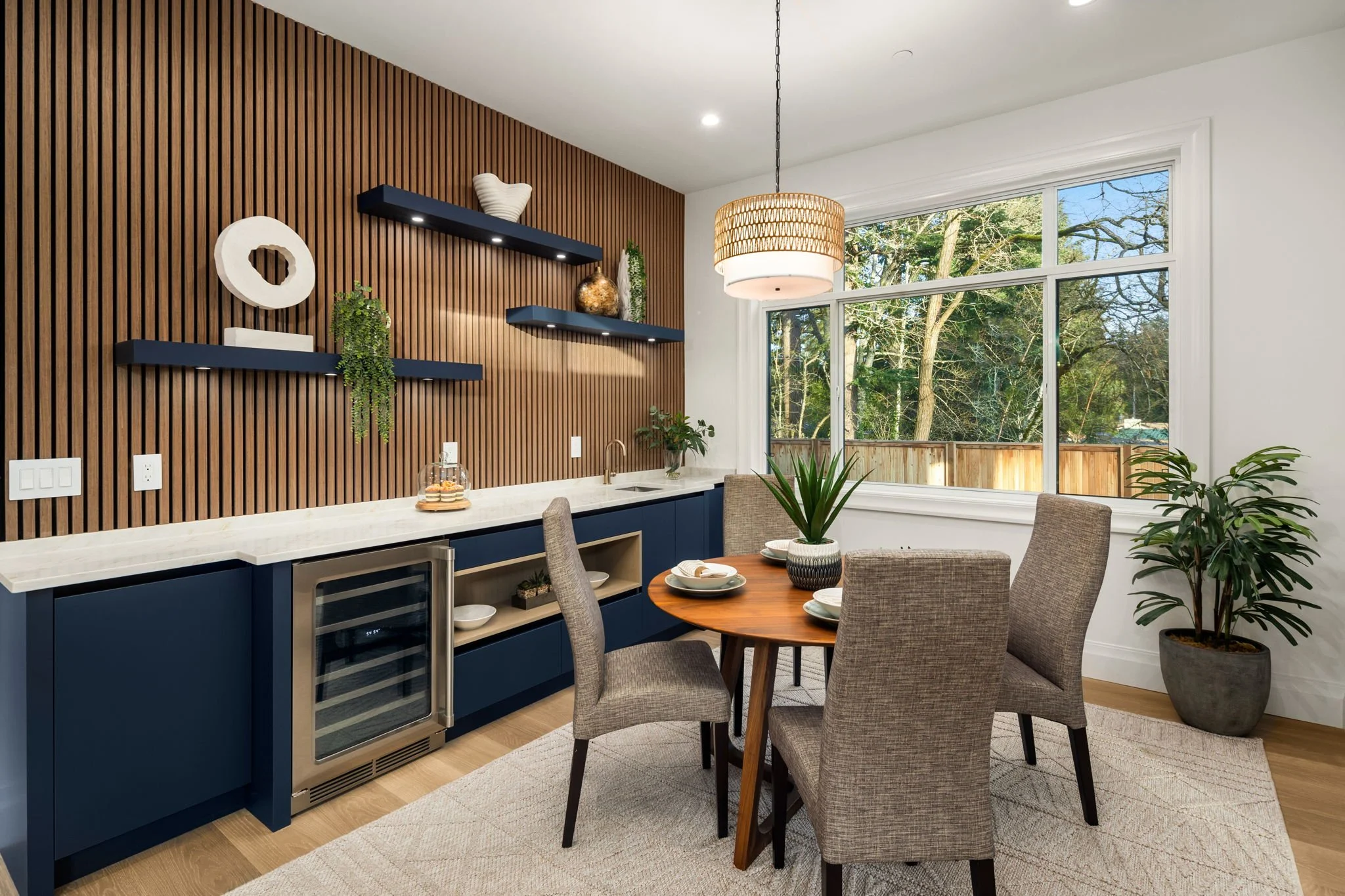 16-web-or-mls-1604-164th-pl-ne.jpg