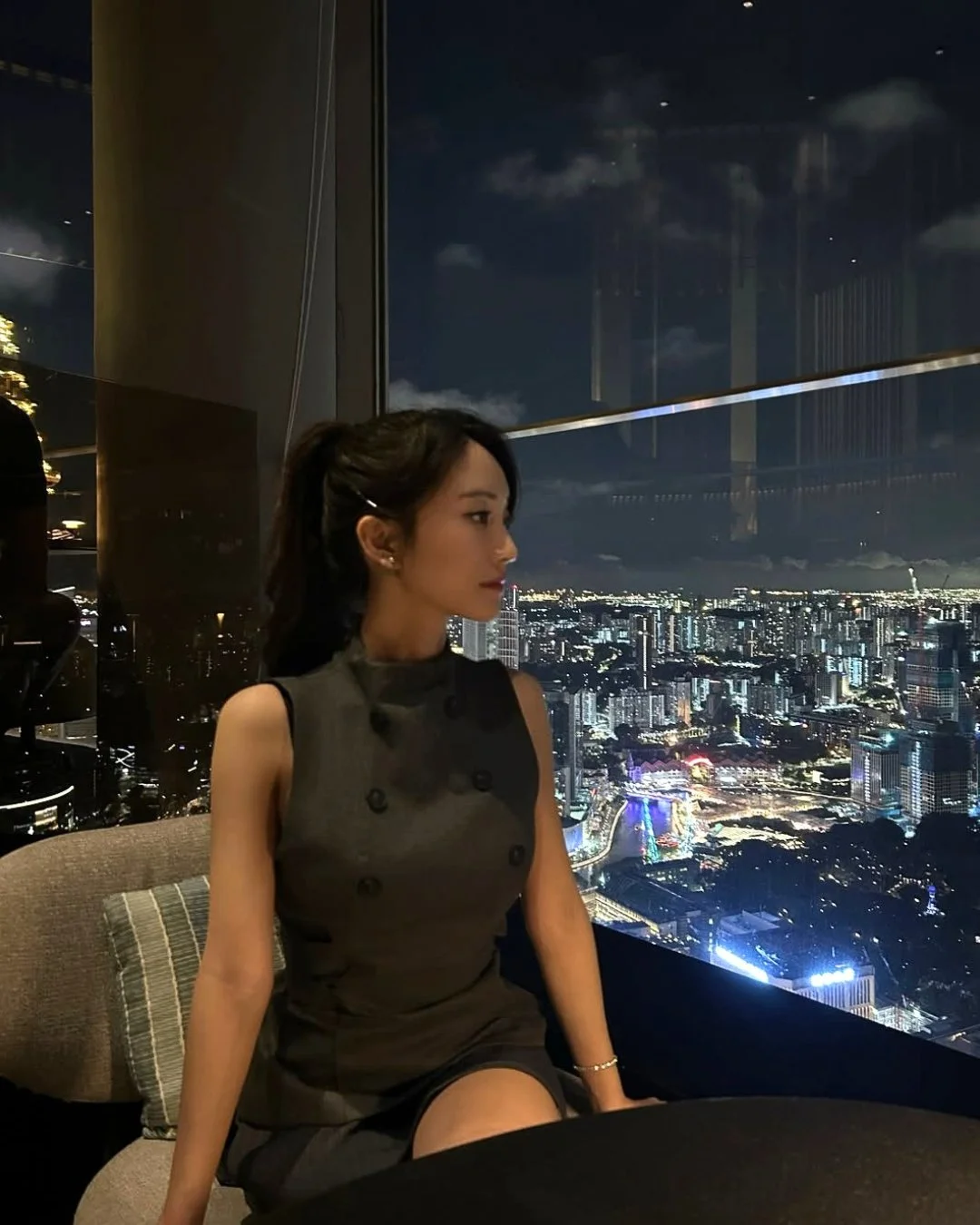 Up above the city, where nights feel different ✨

Cocktails, views, and moments that linger a little longer on Level 70.

Thank you min_h.k for sharing.

#SKAIBar #SwissotelTheStamford