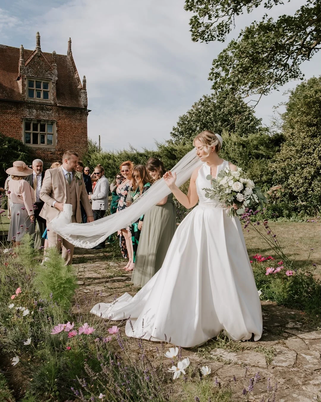 Nick and Lydia’s wedding at Hautbois Hall was the biggest vibe from start to finish. They’re such a fun couple, and the laughs honestly didn’t stop all day. The venue looked incredible, the details were spot on, and the whole day ju