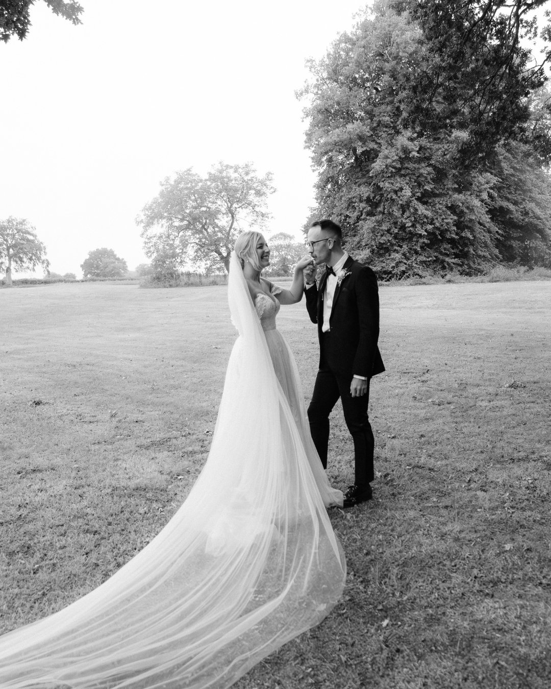 Black and white frames from Suze &amp; Adam&rsquo;s wedding&hellip; there&rsquo;s just something about b&amp;w that hits different 🤍
So classic, so emotional, so them. These moments will never go out of style.
Cake: @cj_p3rry

Makeup: @aliceroberts_