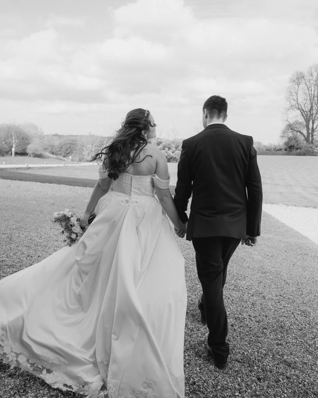 What a way to kick off the 2026 wedding season 🤍

K + A at @copdock_hall and honestly&hellip; everything about this day just felt so natural and authentic. The easiest energy, the best vibe, and the perfect start to what&rsquo;s already shaping up t