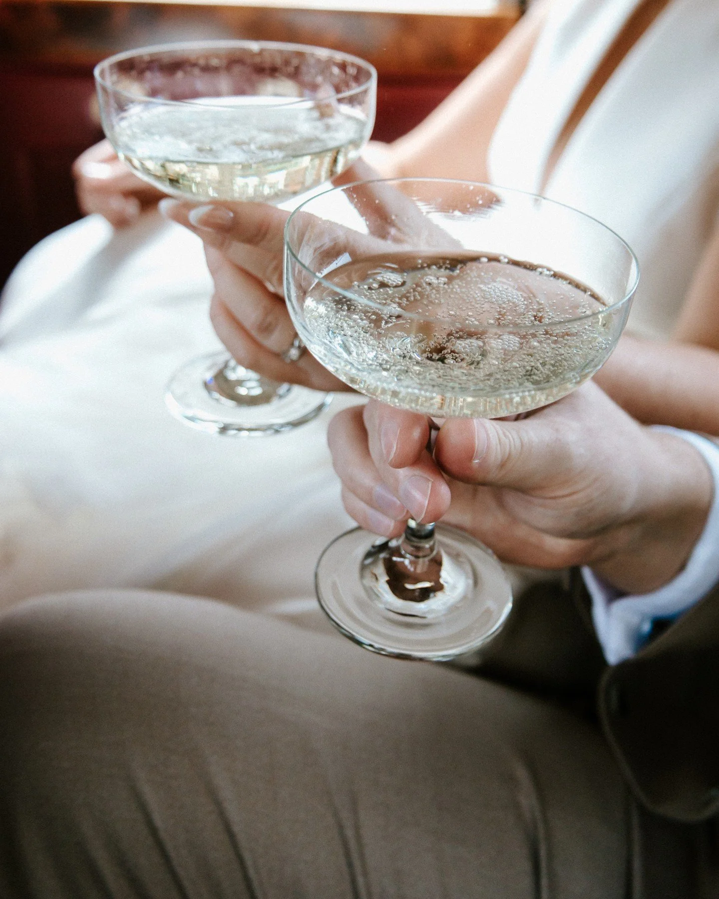 Gorgeous gorgeous girls arrive to their wedding in a vintage whip&hellip; Lydia, the icon 🤍

My 2026/27 diary is open &mdash; you can enquire via the link in my bio ✨

Photography: @photographyolivebranch
Venue: @hautboishall
Content: @_social_scene