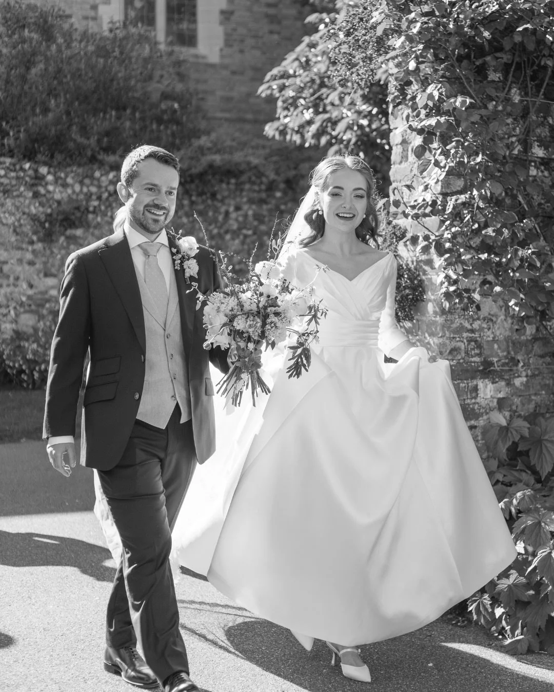 A little swipe through of Liz &amp; Sam&rsquo;s day because I genuinely can&rsquo;t get enough of this one at the moment 🤍

So many lovely moments, the best energy, and one of those days that just photographed beautifully from start to finish.

My 2