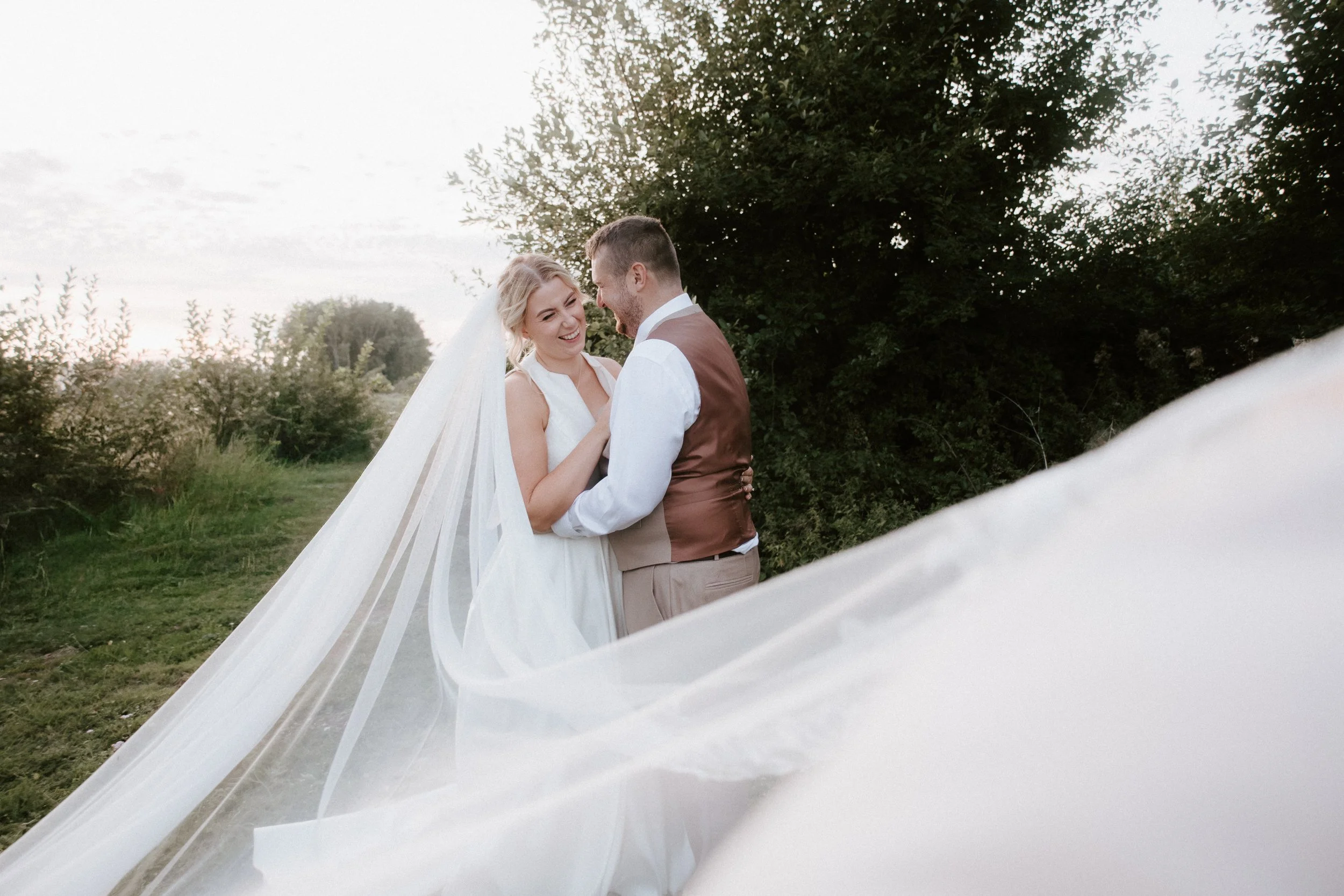Natural barn wedding photography in the Norfolk countryside Hautbois Hall Norfolk