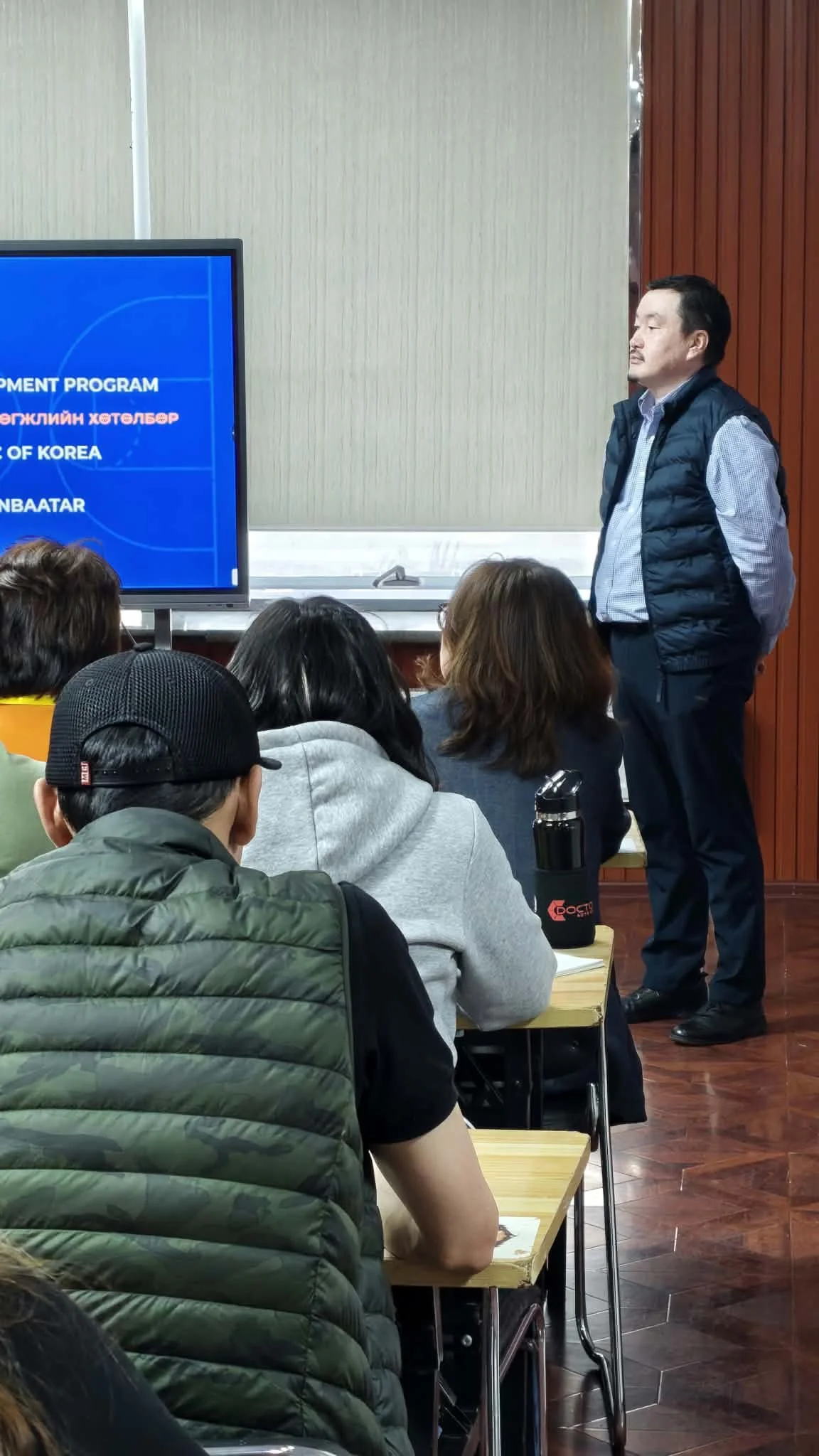 752f28ff-68eb-45a6-943e-cc405274287b.jpg