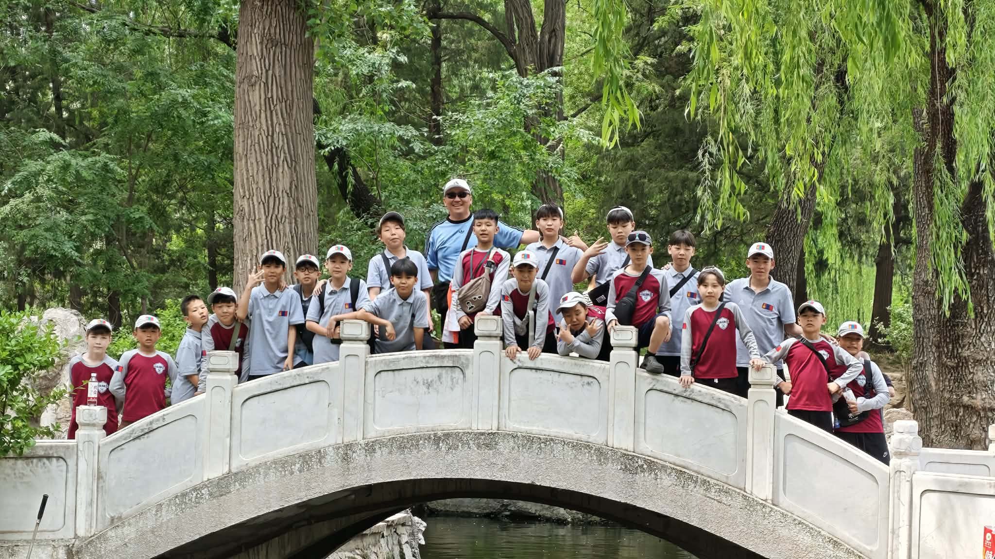 b1081831-c153-4a8a-8261-d3375ce29809.jpg