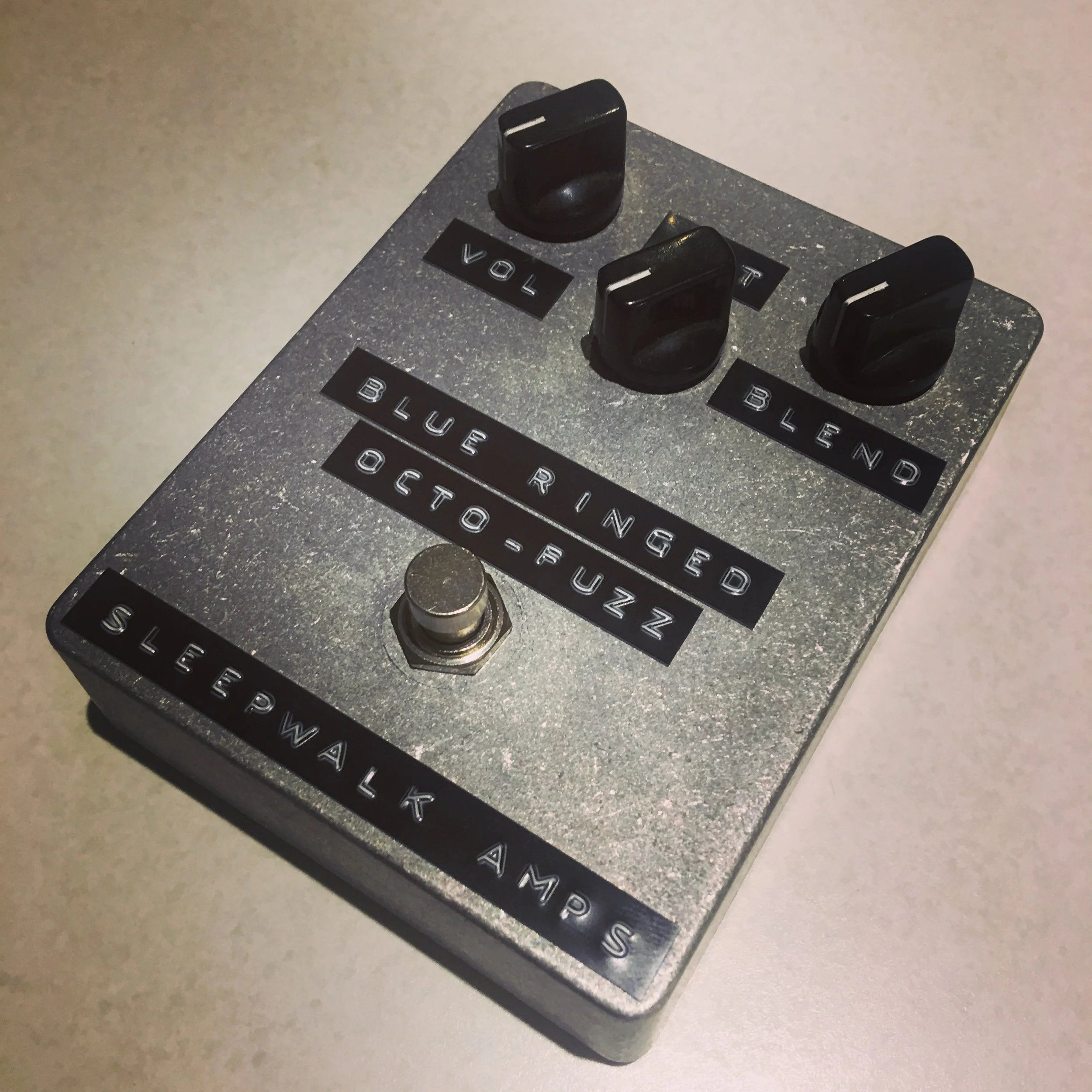 BLUE RINGED OCTO-FUZZ