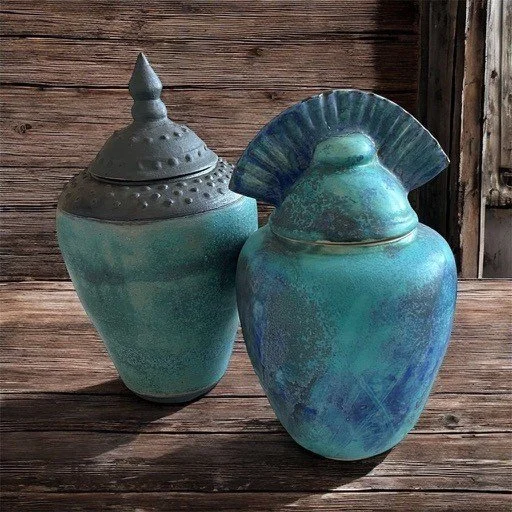 blue urns.jpg