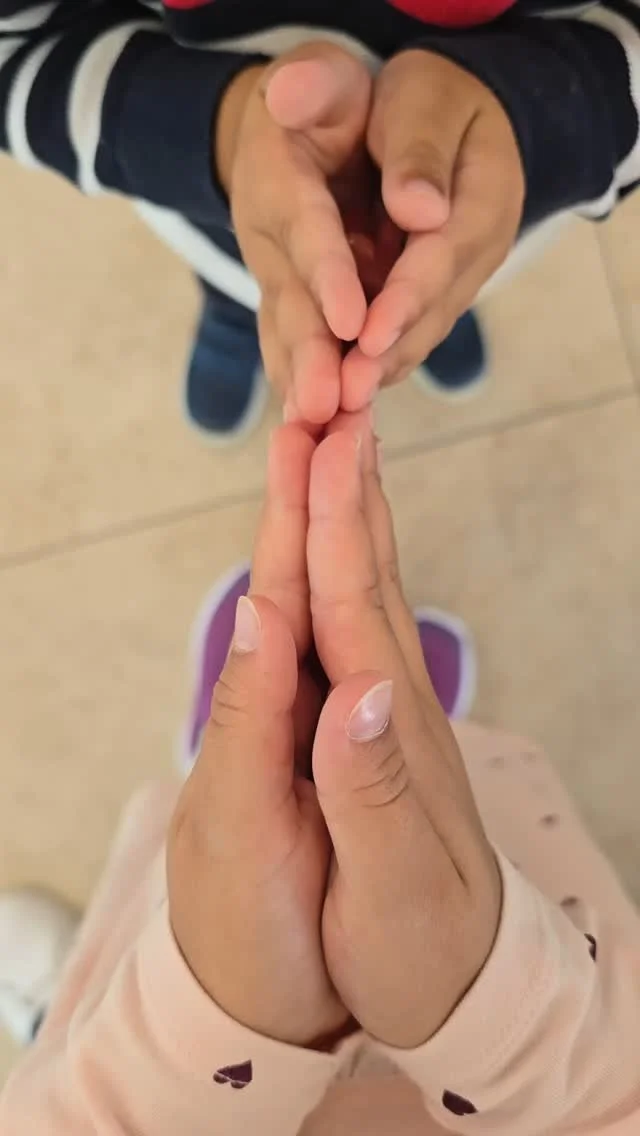 💕 Unsere hochwertigen Pocket Hearts sind mehr als nur ein Giveaway – sie sind ein Symbol für all die schönen Momente, das gemeinsame Lachen und die besondere Freundschaft der Kinder.
Ein kleiner täglicher Begleiter, der sie imme
