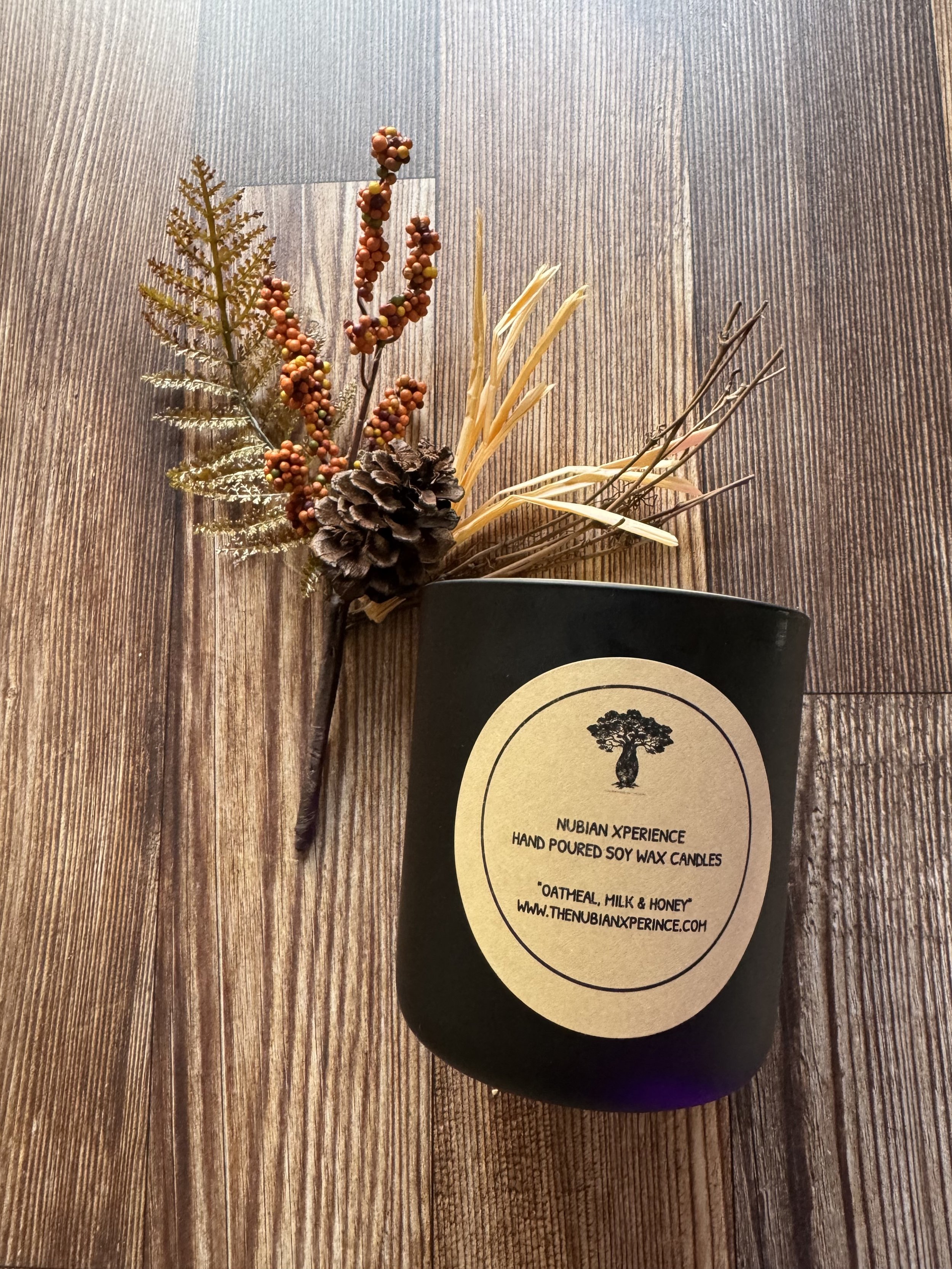 OATMEAL, MILK & HONEY CANDLE - 24oz.