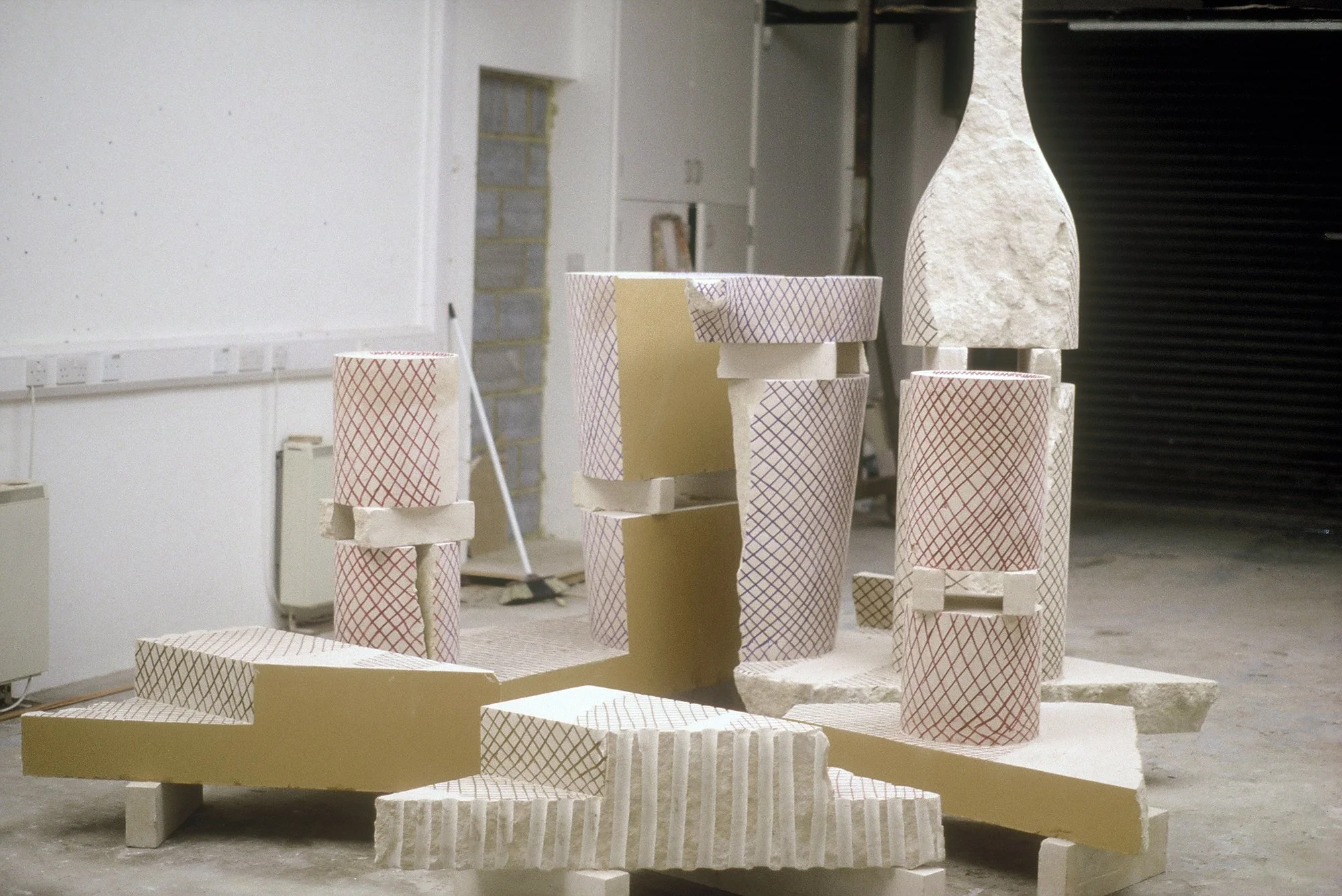 Echo. Portland Stone element.